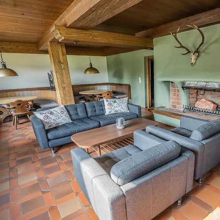 Chalet In Angerberg Near Skiwelt Slopes, Cleaning Included 度假居
