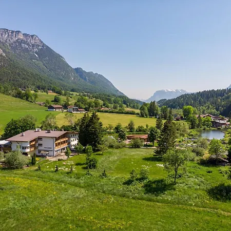 度假居 Chalet In Angerberg Near Skiwelt Slopes, Cleaning Included