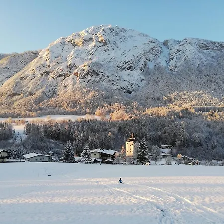 In Near Skiwelt Slopes, Cleaning Included Vakantiehuis *